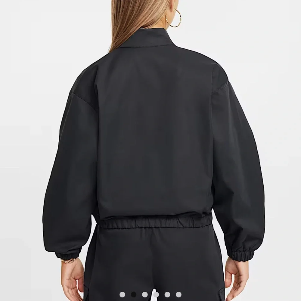 Nike Lightweight Oversized Jacket Black Zip Youth Coat Sportswear Girls SZ S NWT